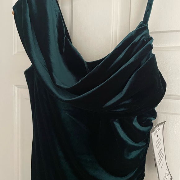 Velvet, maxi dress - Picture 2 of 5